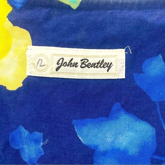 John Bentley Button Down Women’s Maxi Floral Dress (has small hole) missing belt - Picture 6 of 12